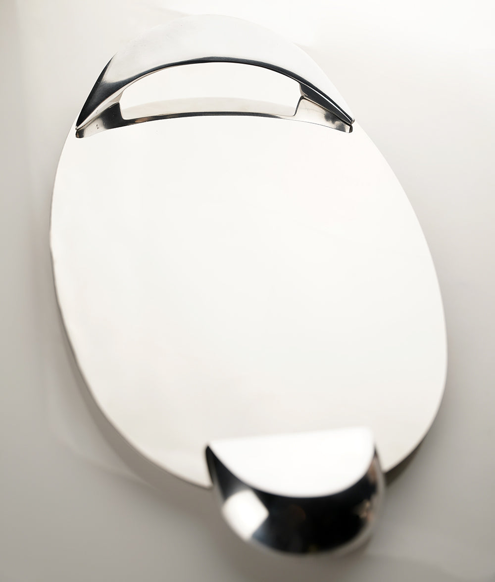 صينيه باللون الفضي